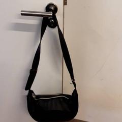 Väska, rapporterat av Qbuzz ZHN med iLost