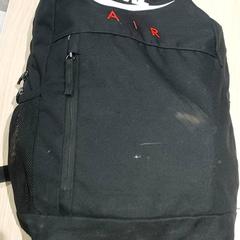 Plecak, zgłoszono przez Regio Antwerpen - Brussel przy użyciu iLost