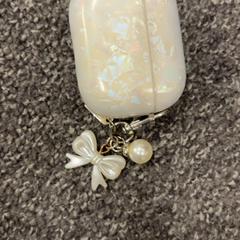 iPod & Sluchátko Wit, jak nahlášeno Pathé Breda pomocí iLost