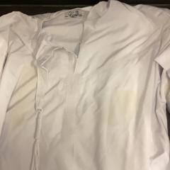 Blouse White, as reported by MEININGER Hotel Brussels City Center using iLost