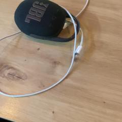 Microphone Black speaker, as reported by MEININGER Hotel Köln West using iLost