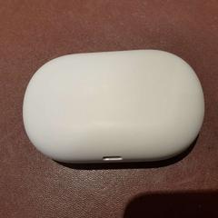 AirPodsケース gris がiLostで TCL によって報告されました