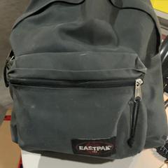 Borsa Grey colour bag, come riportato da MEININGER Hotel Munich Olympiapark utilizzando iLost