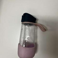 Bottle, as reported by IKEA Praha – Černý Most using iLost