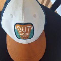 キャップ がiLostで IKEA Villiers-sur-Marne によって報告されました