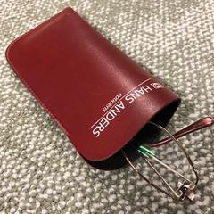 Bril, segons ha informat Pathé Helmond mitjançant iLost