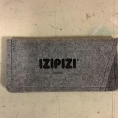 Stoffen etui, segundo informou Artis usando iLost