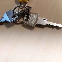 Nycklar, rapporterat av Regio Oost-Vlaanderen med iLost