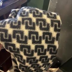 Scarf, zoals gemeld door Awakenings ADE - Gashouder met iLost