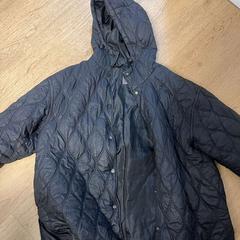 재킷 zwart primark maat M, iLost를 사용하여 Regio Oost-Vlaanderen에 보고됨