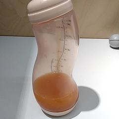 Edateko botila Roze, gisa salatu by IKEA Groningen iLost erabiliz