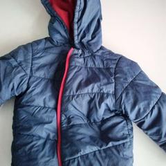 Veste, a été signalé par Twisto utilisant iLost