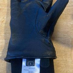 Glove zwart leder, as reported by Hortus using iLost
