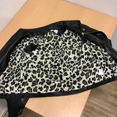 Baby jasje, zoals gemeld door Qbuzz U-OV met iLost