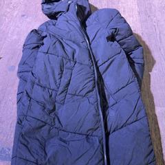 Kurtka, zgłoszono przez De Heeren van Aemstel przy użyciu iLost