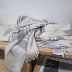 Sjaal, zoals gemeld door IKEA Heerlen met iLost