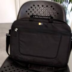 Laptoptasche, gemeldet von Arriva Infoshop Enschede über iLost