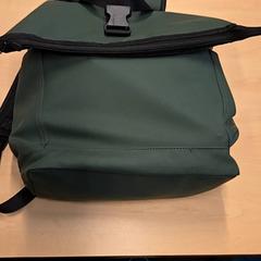 Mochila, segundo informou RET usando iLost