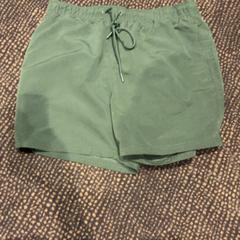 Costume da bagno, come riportato da Van der Valk Hotel Utrecht utilizzando iLost