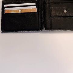 Peňaženka, ako bolo nahlásené Syntus Provincie Utrecht pomocou iLost