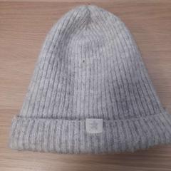 Hat, as reported by IKEA Praha – Zličín using iLost