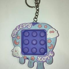 Portachiavi, come riportato da IKEA鶴浜 utilizzando iLost