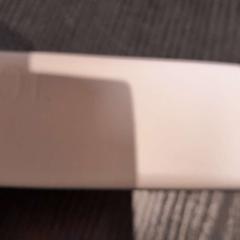 Pacco batteria blanche, come riportato da TCL utilizzando iLost