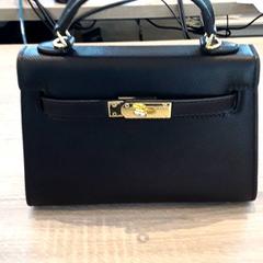 Tasje, come riportato da EBS Tramplein utilizzando iLost