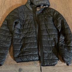 Jakke Zwart, som rapportert av De Heeren van Aemstel ved bruk av iLost