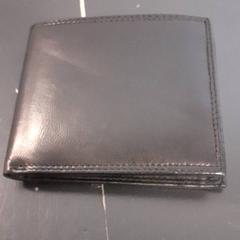 Portemonnee Onv L.J. de Jong, zoals gemeld door Qbuzz servicepunt  Emmen met iLost