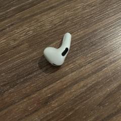 iPod oortje rechts, som rapporterats till iLost