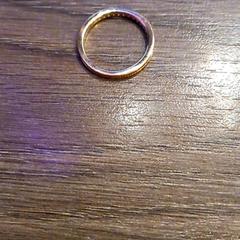 الخاتم، كما تم الإبلاغ عنه بواسطة Leonardo Royal Hotel Amsterdam عبر iLost