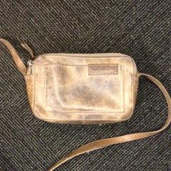 Borsa, come riportato da Gemeente Nijmegen utilizzando iLost