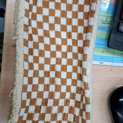 Nyaktáska, amint azt IKEA Caen Fleury-sur-Orne az iLost segítségével jelentette.