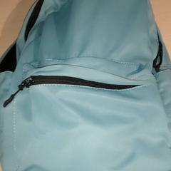 Ryggsekk, som rapportert av Regio Antwerpen - Brussel ved bruk av iLost