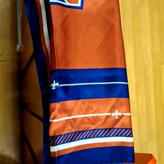 Collaret drapeau, segons ha informat IKEA Paris - Plaisir mitjançant iLost