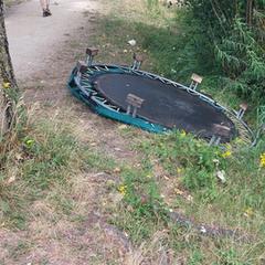 Trampoline, jak bylo nahlášeno na iLost