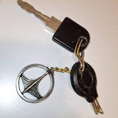 Kulcsok, amint azt Qbuzz DMG az iLost segítségével jelentette.