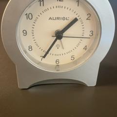 L'horloge Gray, a été signalé par MEININGER Hotel Dresden Zentrum utilisant iLost
