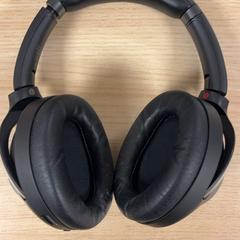 Cuffia, come riportato da Pathé Tuschinski utilizzando iLost