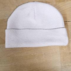 Dětská čepice, jak nahlášeno IKEA Amersfoort pomocí iLost