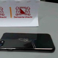 İLost kullanarak Gemeente Utrecht tarafından bildirildiği gibi Cep telefonu SE iPhone