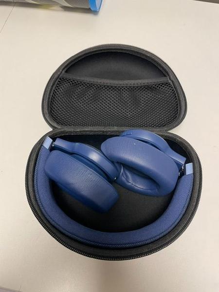 ヘッドホン Headphone