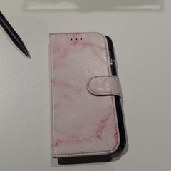 Iphone Roze hoesje, como reportado por Pathé Nijmegen utilizando o iLost