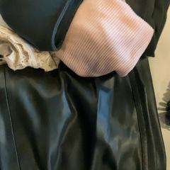 Cloth Pant and T-shirt, zgłoszono przez MEININGER Hotel Munich Olympiapark przy użyciu iLost