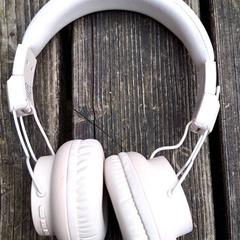 Écouteurs, a été signalé par Qbuzz DMG utilisant iLost