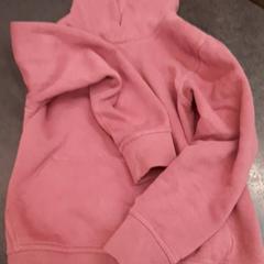 Hoodie, as reported by Rotterdam The Hague Airport using iLost