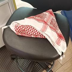 Choker, rapporterat av IKEA Nantes med iLost