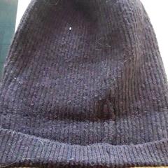 Beanie, como reportado por EBS Tramplein utilizando o iLost