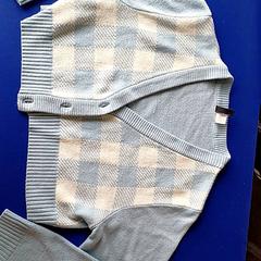 카디건 À carreaux bleu ciel, iLost를 사용하여 IKEA Rennes - Pacé에 보고됨